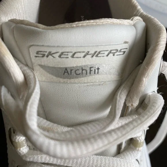 Skechers Arch Fit White Leather Athletic Sneakers Size 6.5 - Picture 4 of 7